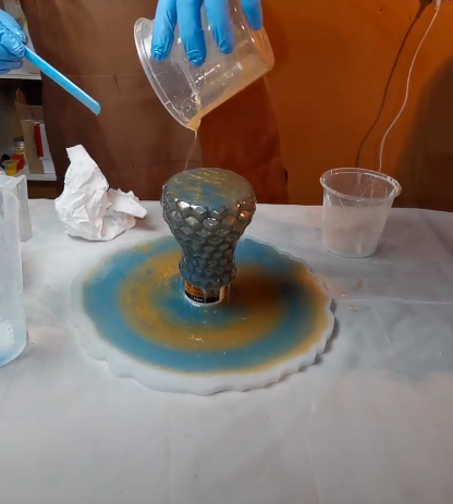 pouring resin over 3d printed vase