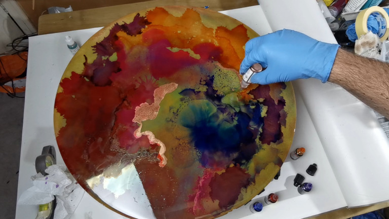 adding gold alcohol ink